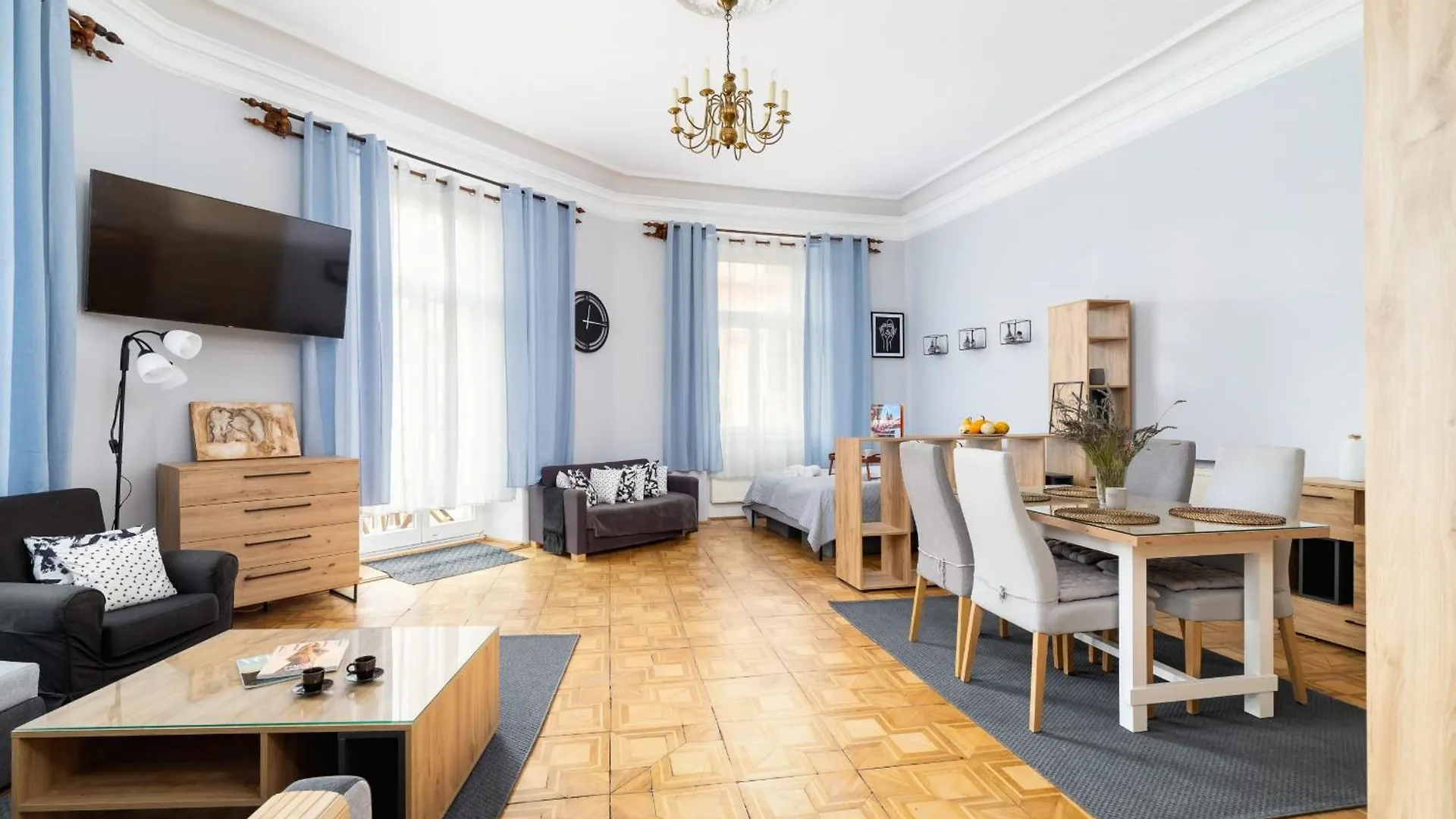 Podwale Apartment Uj Downtown Cracow By Noclegi Renters Krakow